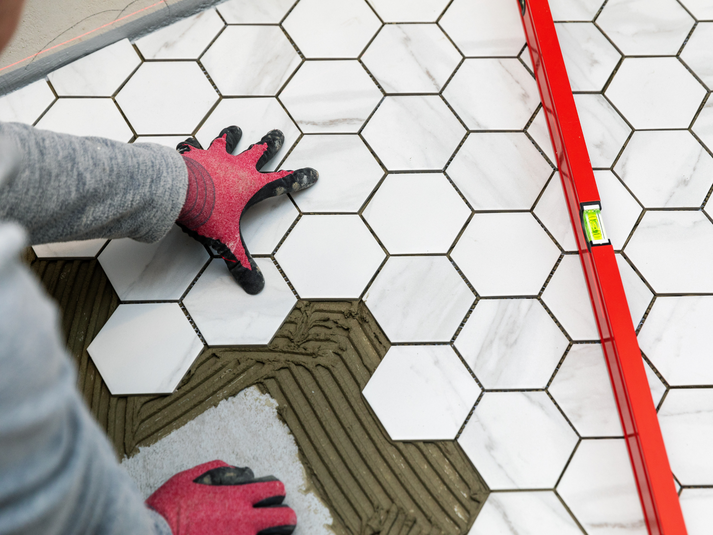 Adhesives & Levellers