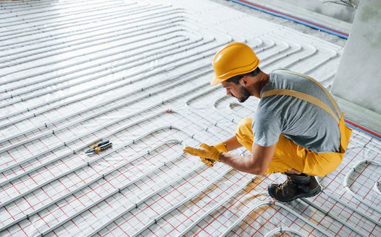 How does water underfloor heating work?